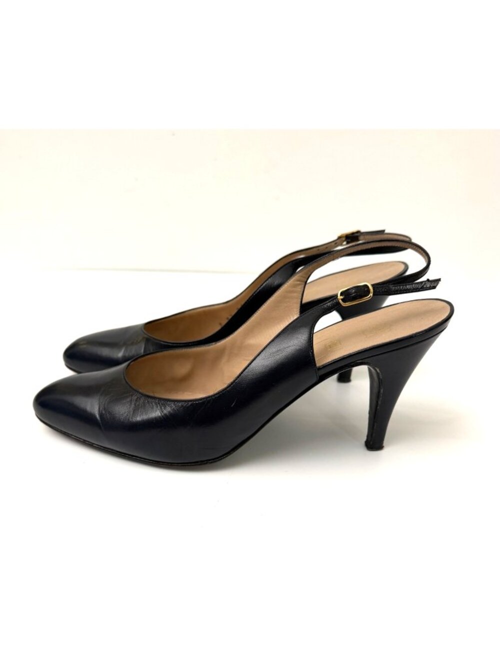Vtg Bruno Magli Slingback Pumps Pointed Toe Navy Leather Italy Women's 8.5 B